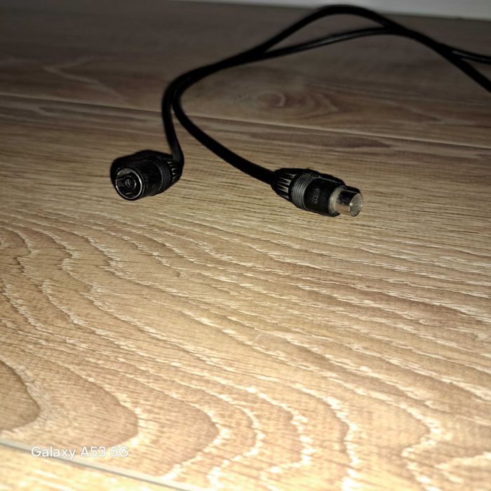 Kabel antenowy gniazdo wtyk dł. 1,4m