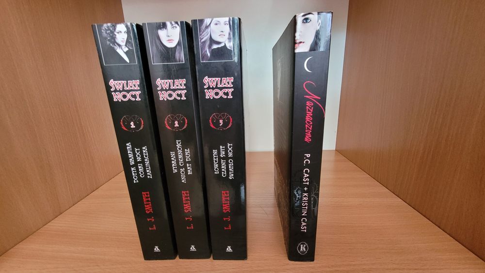 Świat Nocy - trylogia