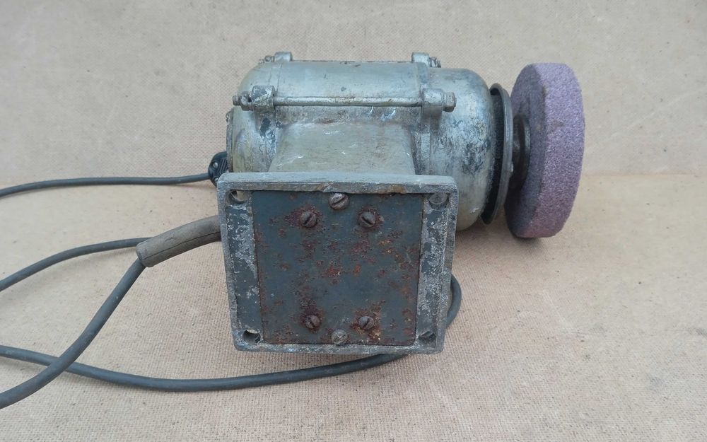 Электроточило Точило Наждак Электронаждак Заточной станок СССР Точилка