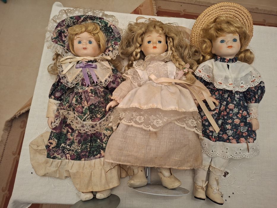 Bonecas porcelana