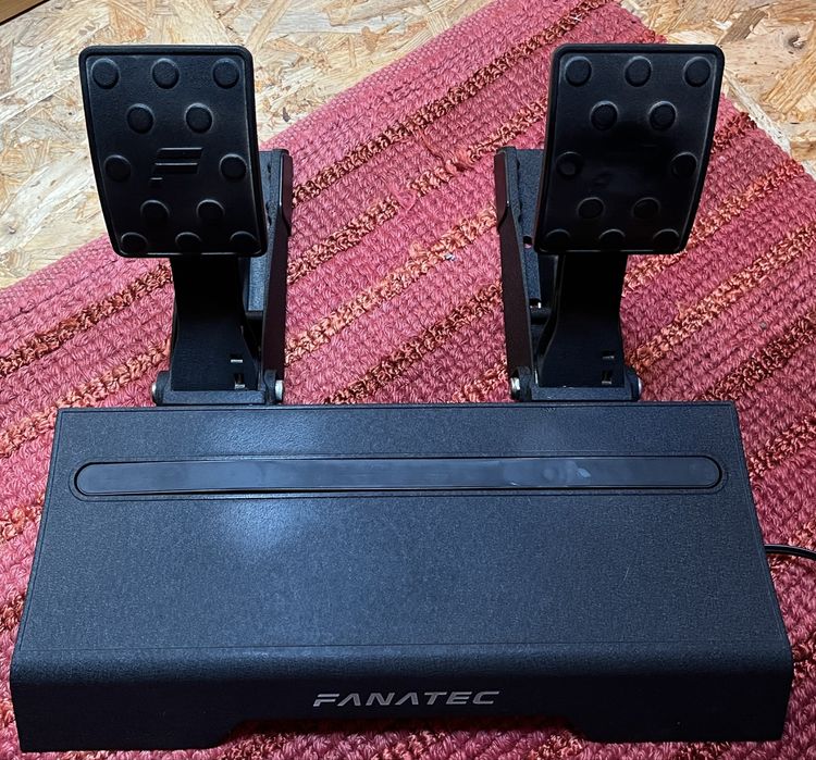Pedais simracing Fanatec CSL Elite