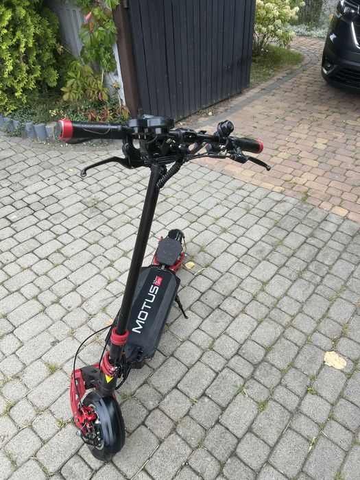Motus pro 10 hulajnoga elektryczna