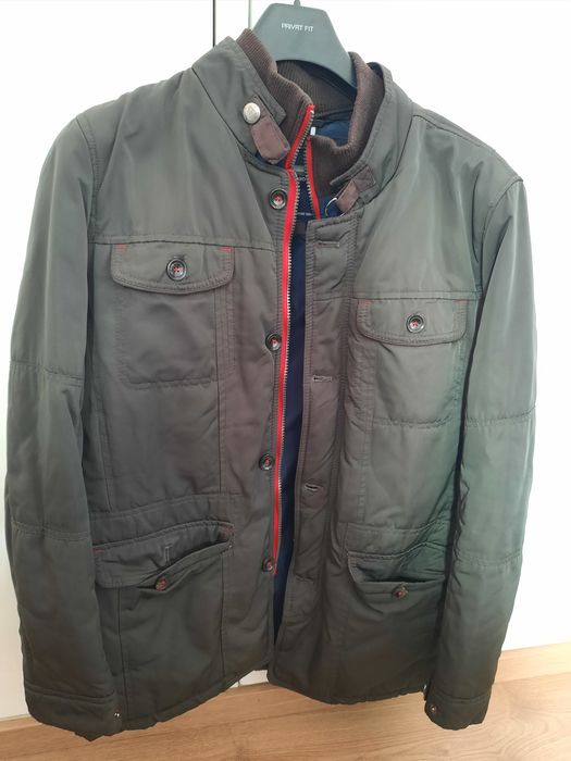 Álvaro Moreno kaki jacket