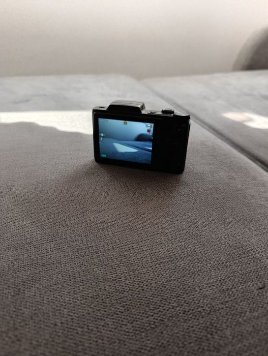 Фотоаппарат CASIO   EX ZS 200