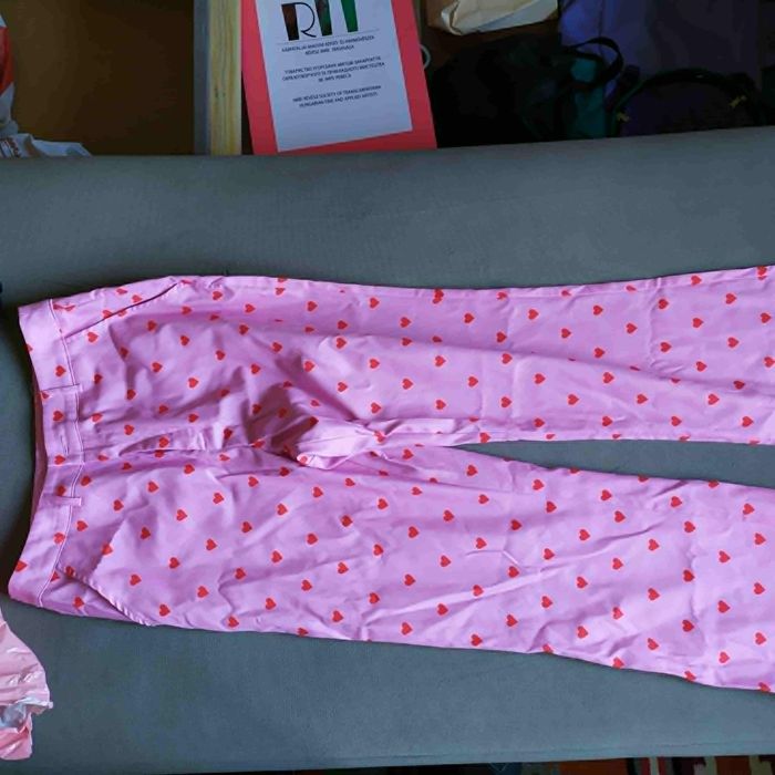 Штани з сердечками