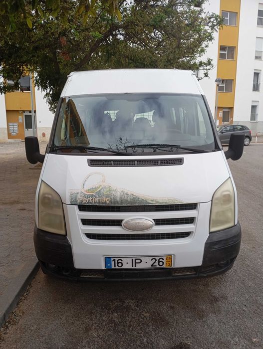 Ford Transit 9 lugares mista