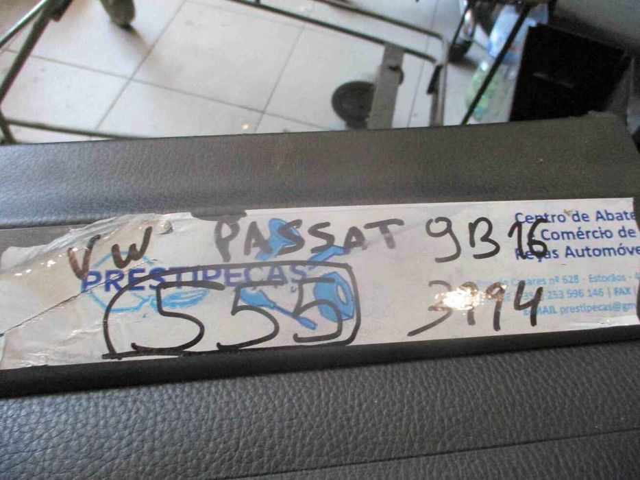 Chapeleira / tampo da mala VOLKSWAGEN Passat Variant (3C5)