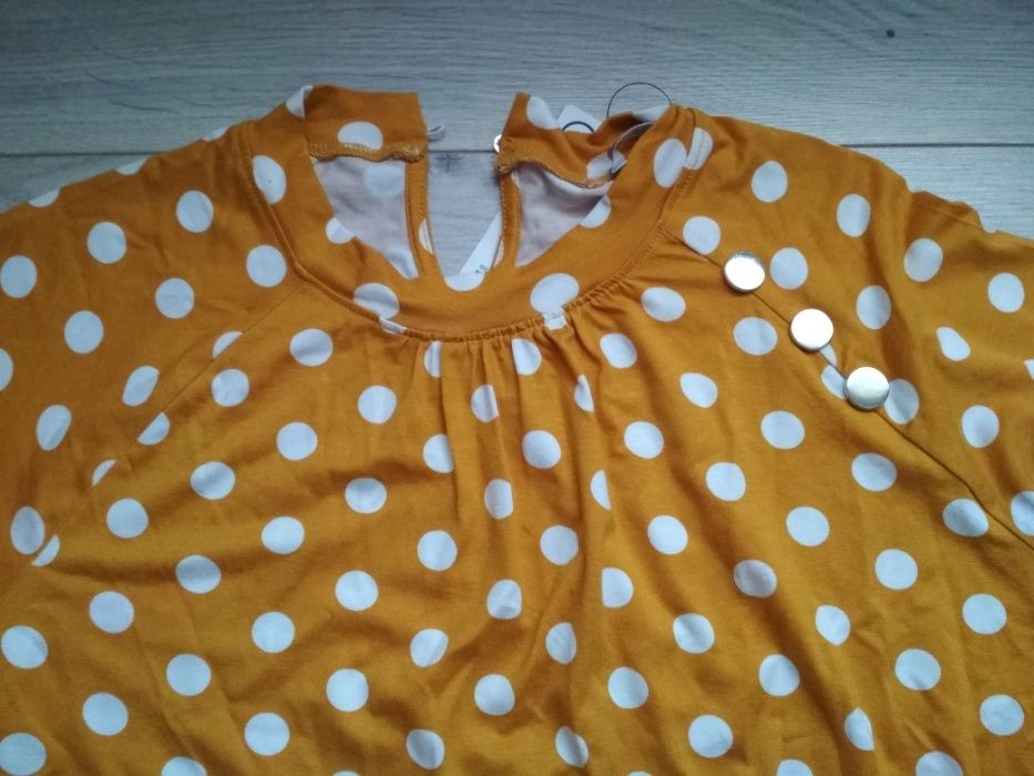 Bluzeczka w kropeczki
