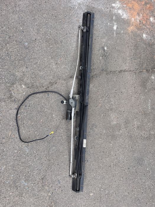 Задня Електро шторка на бмв е39 седан