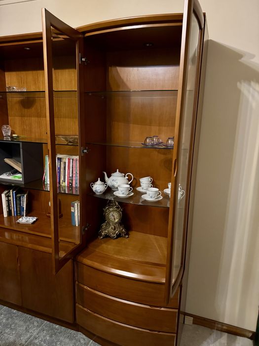 Movel de sala - cor cerejeira