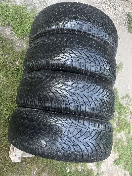 Шини зима 225/55 R18 Nokian резина комплект
