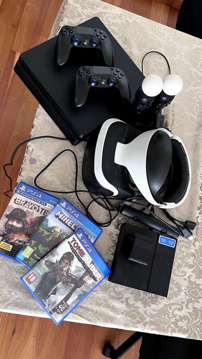 PlayStation 4 PS4 + VR + Câmara + 4 Comandos + 3 Jogos