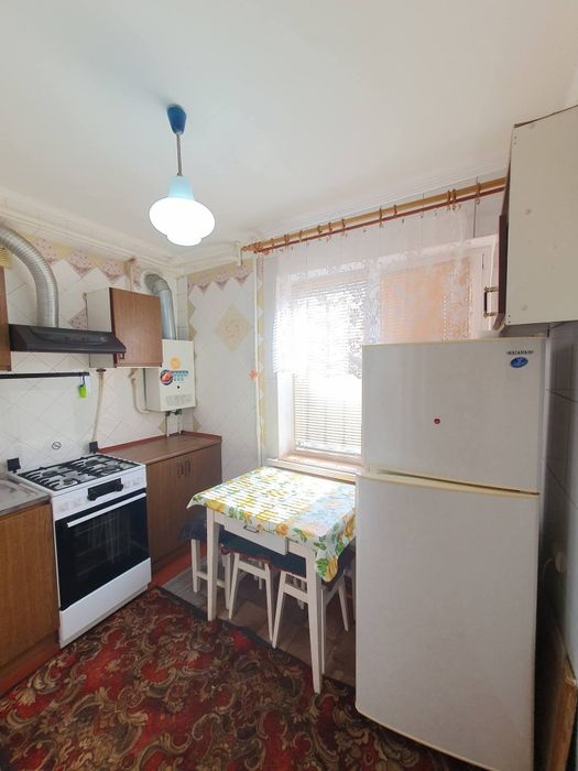 2 кім.кв р-н 700-річчя.