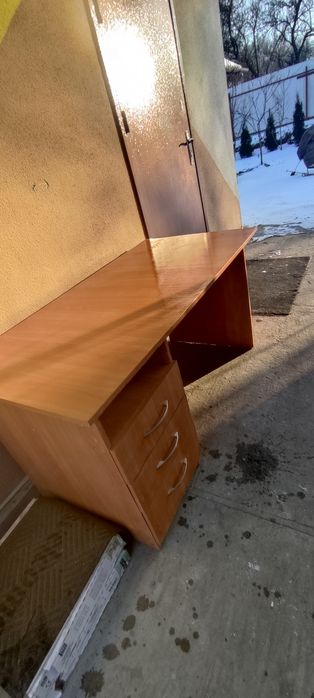 Парта стол возможно под компьютер