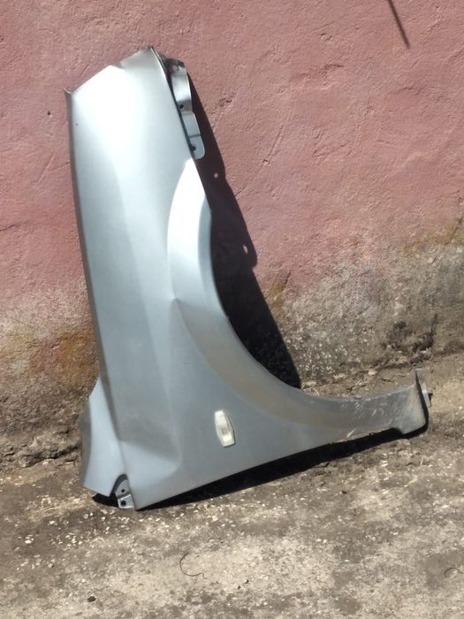 Guarda Lamas Kia Carens Ano 2005 Esquerdo e Direito