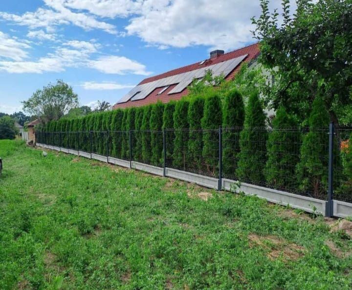 Montaż ogrodzeń, ogrodzenia panelowe