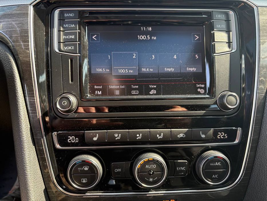 Автомобиль легковой