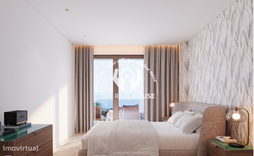 Empreendimento de Luxo na Calheta – T2+1 Novo, Mobilado com Piscina