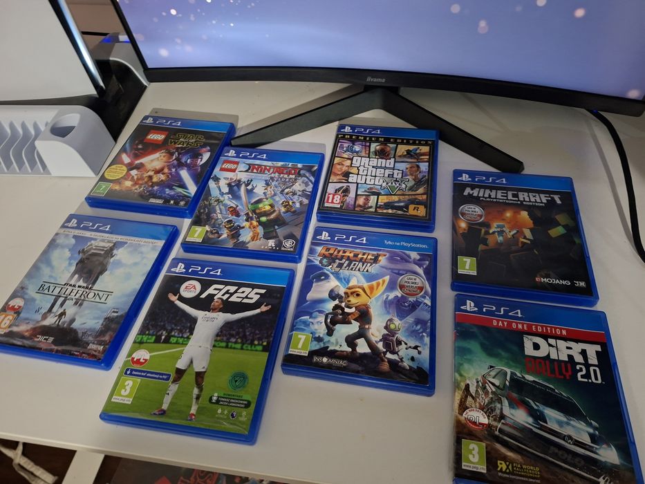 Zestaw 8 super gier na ps4