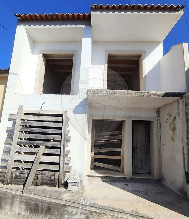 Moradia T2 para venda