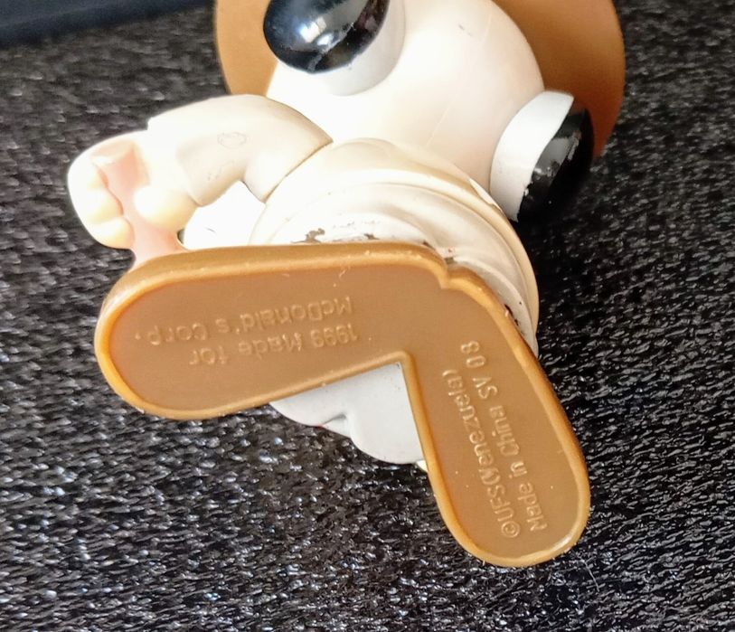 McDonald's Snoopy 1999 e 2015.