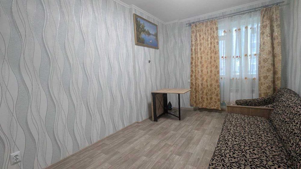 Оренда квартири в новому будинку на Браїлках. ЖК Пелюстковий.