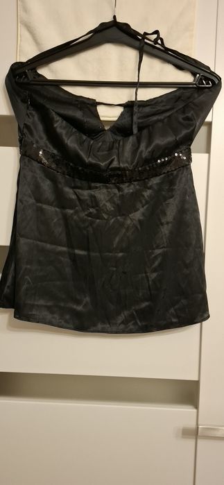 Bluzka  czarna z cekinami r.38/M