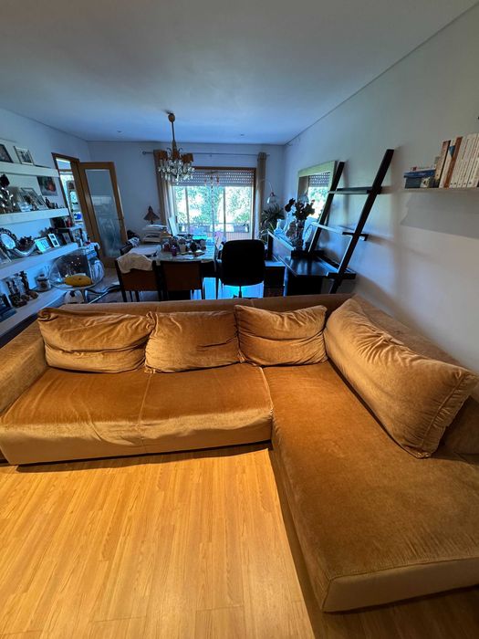 Sofá Chaise Longue Grande 2,70 m – Muito Confortável e Elegante