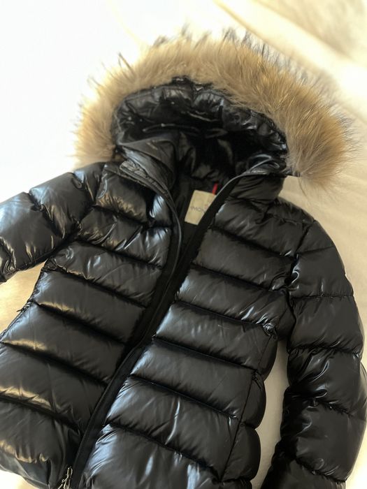 kurtka moncler z futrem