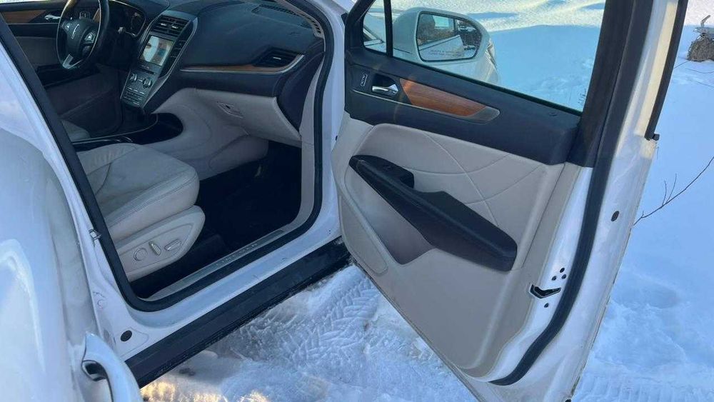 Продам Lincoln MKC 2017р