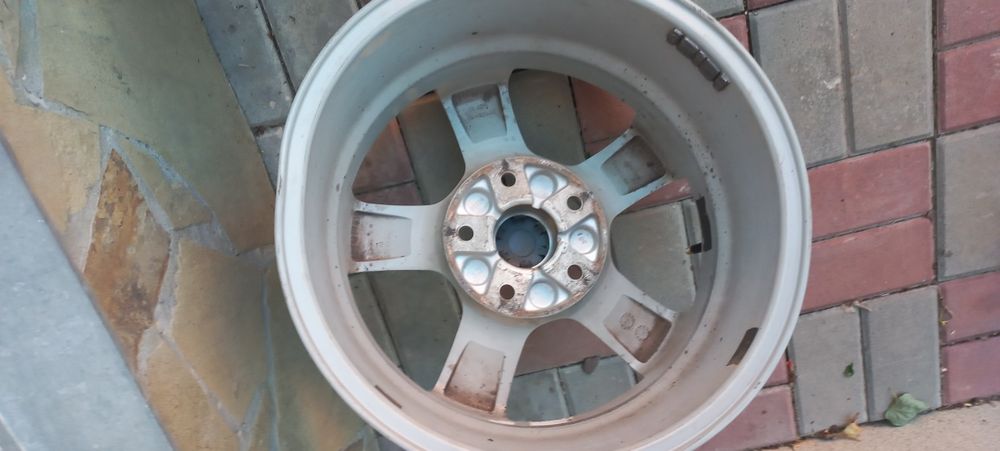 Диски R16 5x120 DIA 65.1