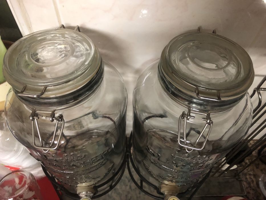 2 potes para sumos limonadas com torneira