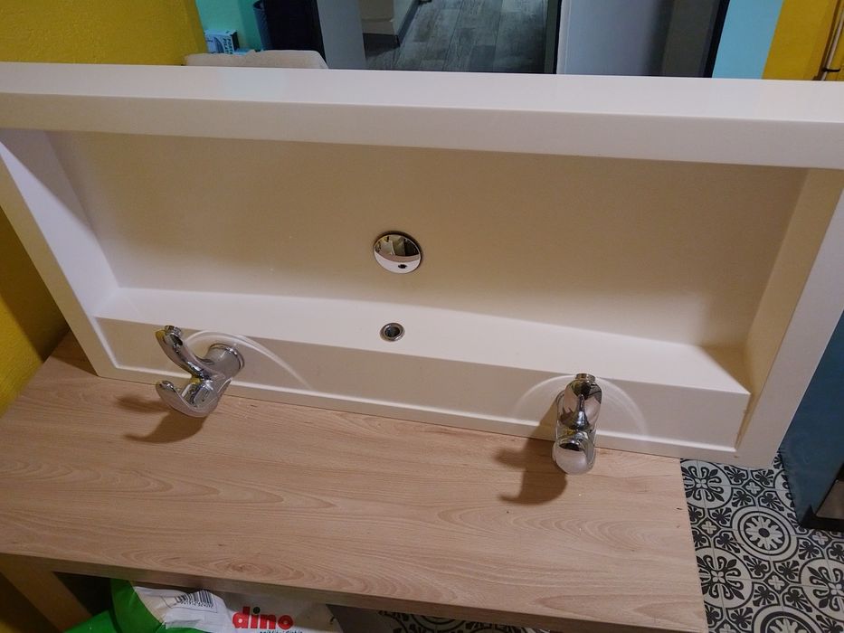 umywalka 100 cm x 48cm