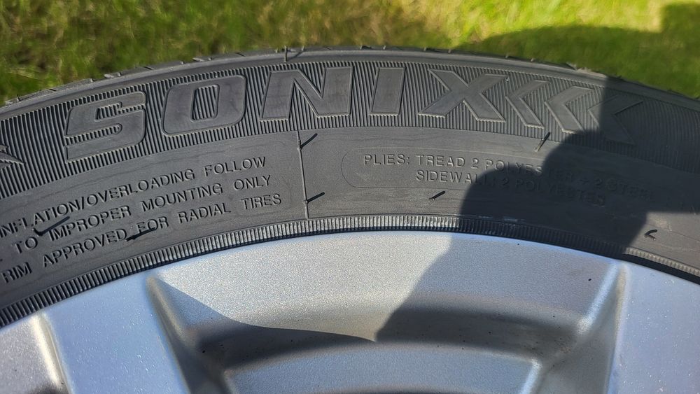 215/55/R16 нова гума! Sonix + легкосплавні диски 5×114.3