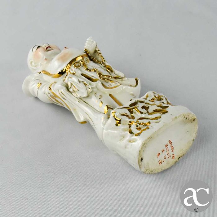 Buda em pé, porcelana da china, Circa 1970