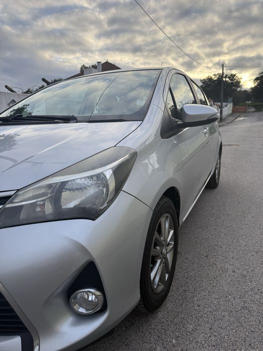 Toyota Yaris 1.0 Gasolina