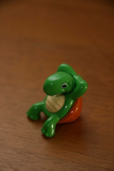 Kinder UN020, da Série Natoons