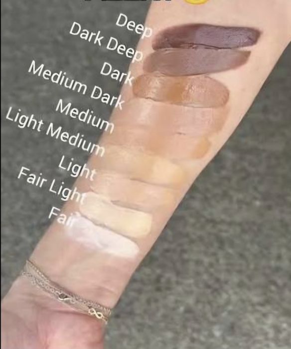Podkład Bb z SPF 30 Medium Younique USA