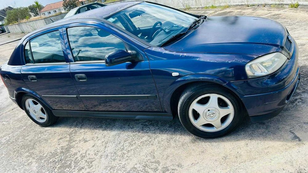 Opel Astra Isuzu 1999