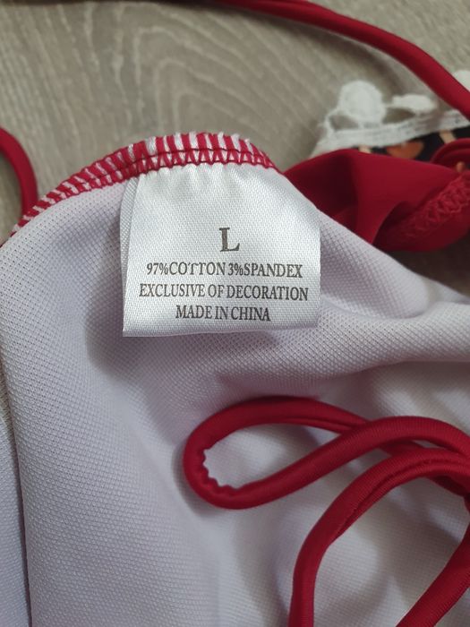 Jednoczęściowy strój kąpielowy, roz.110-116