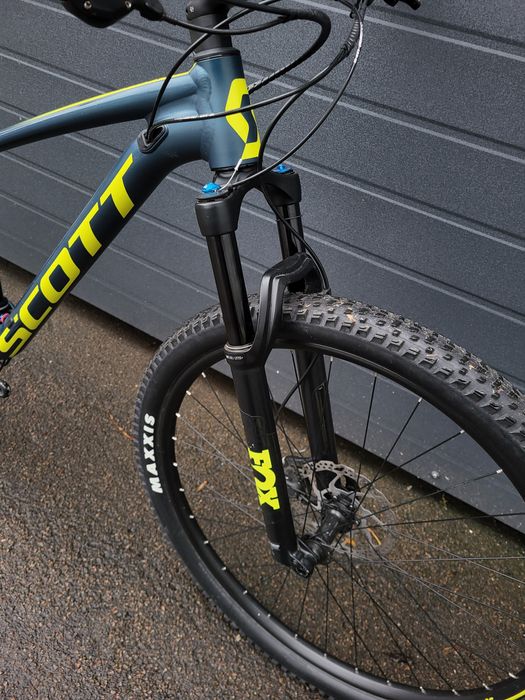 Велосипед двухпідвіс Scott spark 950