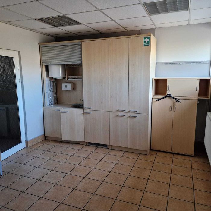 Aneks kuchenny biurowy