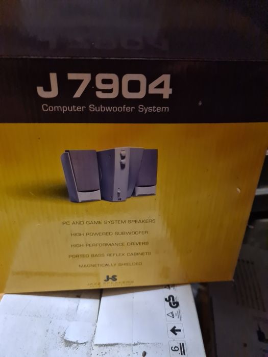 Głośniki J 7904 subwoofer