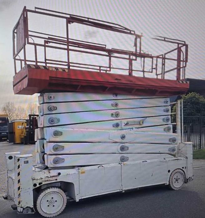Plataforma elevatória 22m