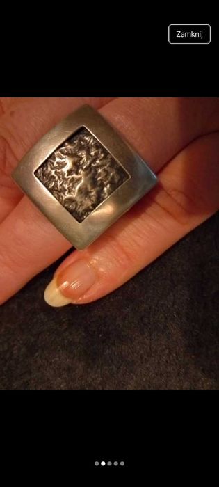 Duży srebrny pierścionek