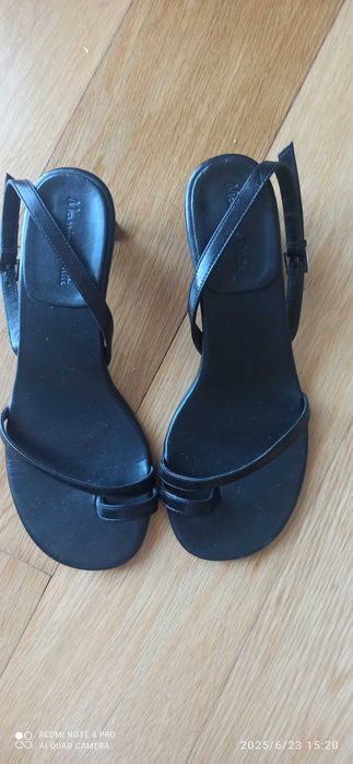 Sandálias "Massimo Dutti", pretas, n.º38