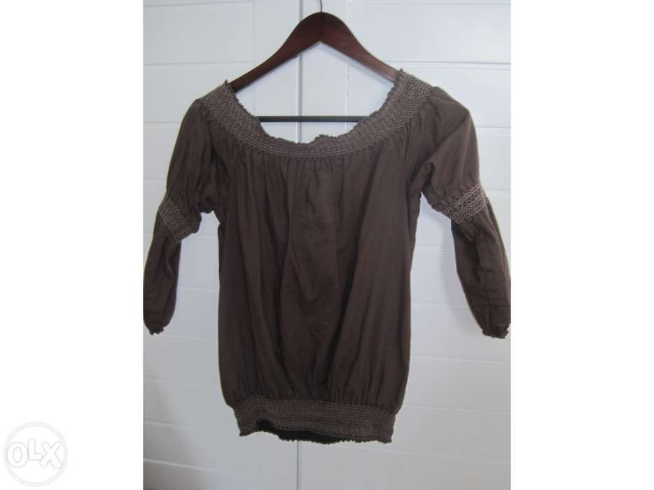 Blusa castanha, S, da Bershka