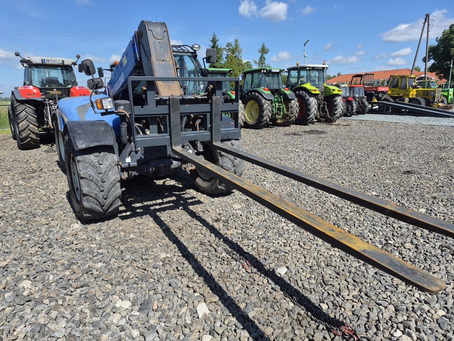 Widły paleciak  do ładowarki teleskopowej New holland długie 2.5 metra  oraz 1,2 metra pasują do Merlo claas jcb manitou  Ramka  przednia Nowe