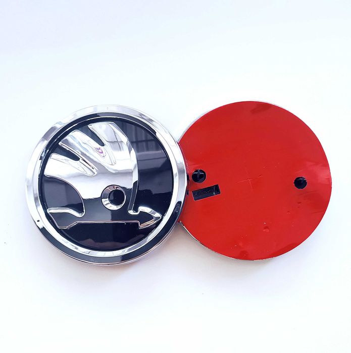 Емблеми на капот / багажник Skoda шильдик / значки Шкода + Подарунок