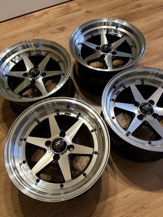 Felgi R15 8J 4x100 ET20